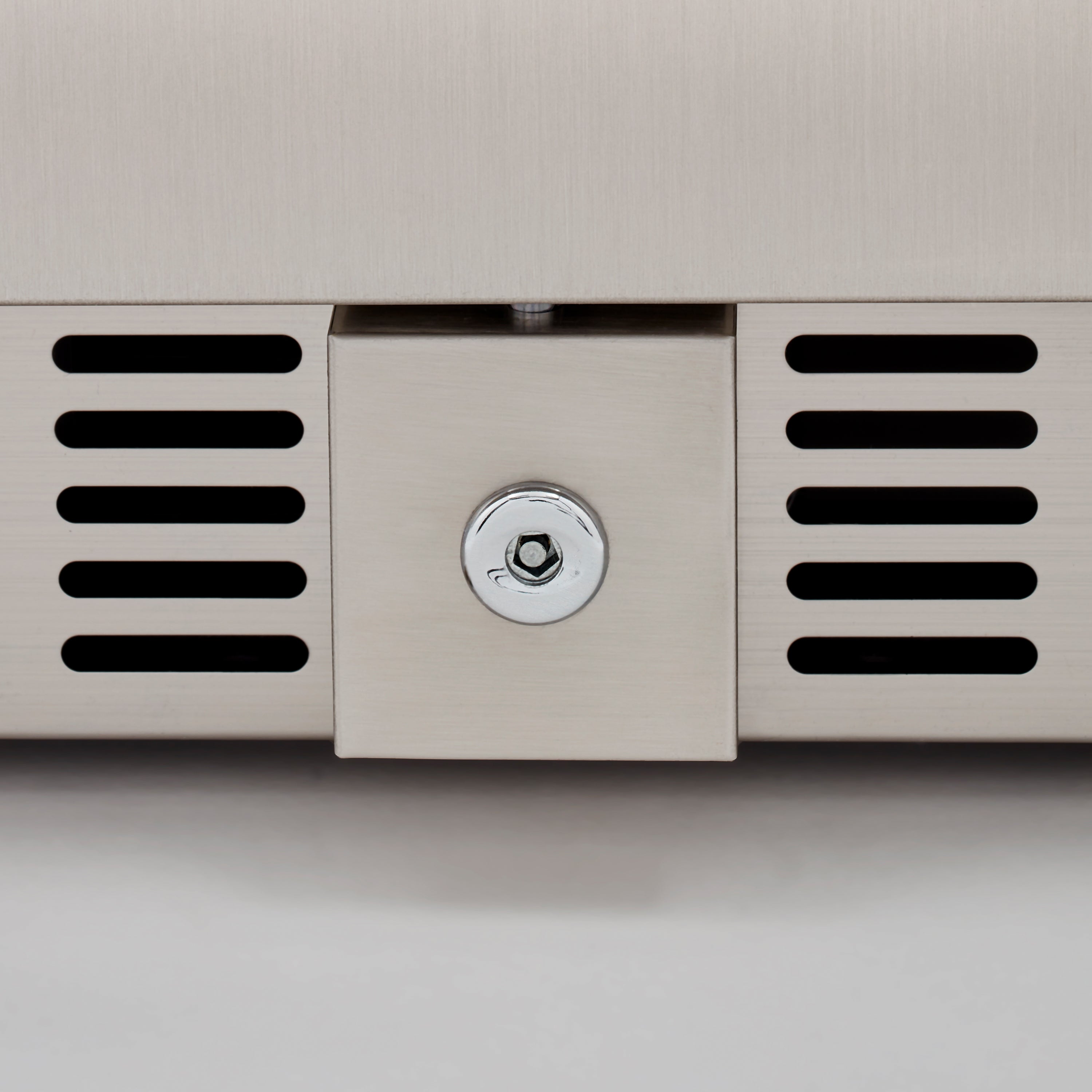 Wine Enthusiast S 24” Undercounter Dual Zone Wine Cellar, SS RH